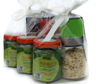 Dried garlic powder - Quebec-grown garlic - Quebec-grown (Canada) dried garlic - Stock-up and buy organic Quebec-grown (Canadian) garlic, organic fermented garlic scapes, dried quebec-grown (canadian) garlic, dried quebec-grown (canadian) garlic scapes,