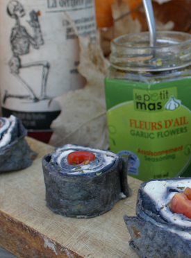 Recipe | Zombie eyes (Garlic scape cream cheese rolls) -	 Recipes with fermented garlic scapes, garlic scapes and organic garlic – Le Petit Mas organic garlic and garlic scape farm in Quebec (Canada) 