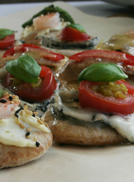 Trio de mini-pizzas pour amateur d'ail - Recette - Le Petit Mas